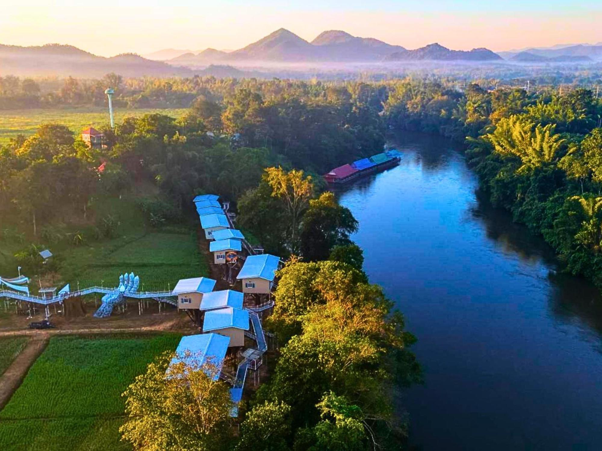 Yoko River Kwai Resort Сайок Экстерьер фото